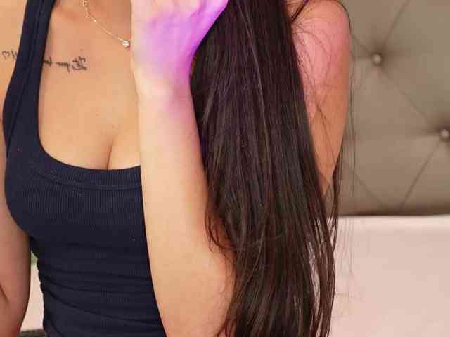 AlexxaOne webcam
