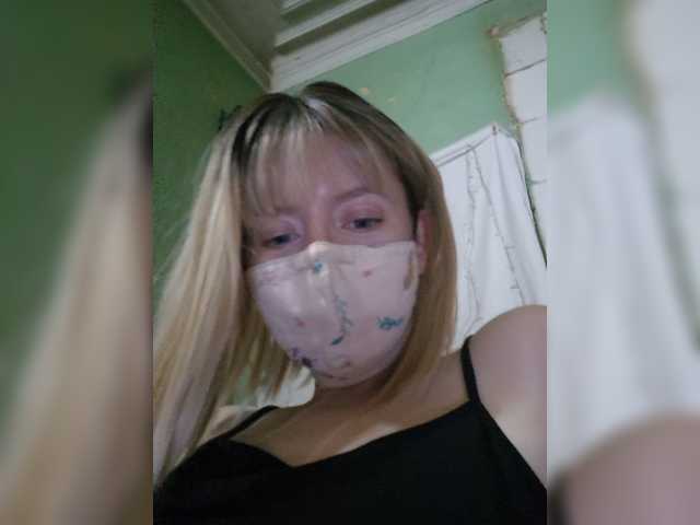 Bella-38 live cam on BongaCams