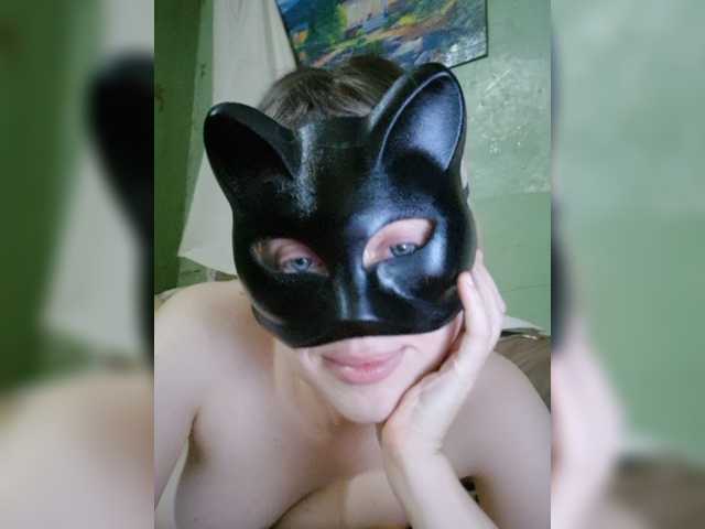 Bella-38 live cam on BongaCams