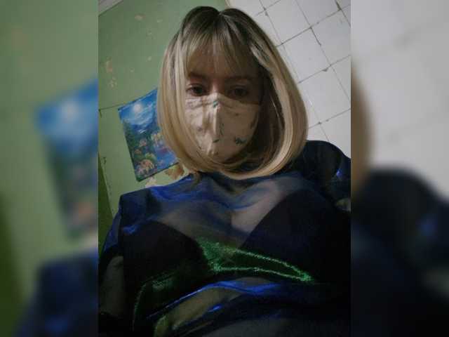 Bella-38 live cam on BongaCams
