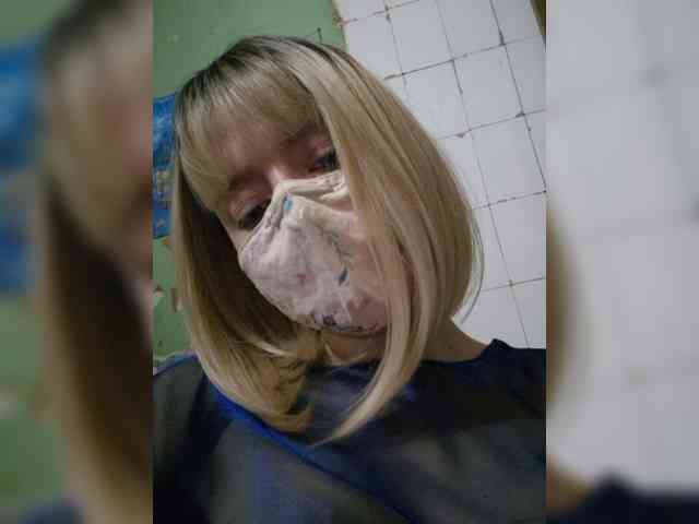 Bella-38 webcam