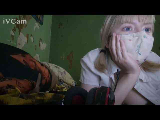 Bella-38 webcam