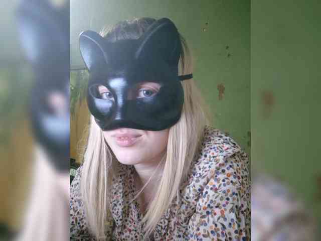 Bella-38 webcam