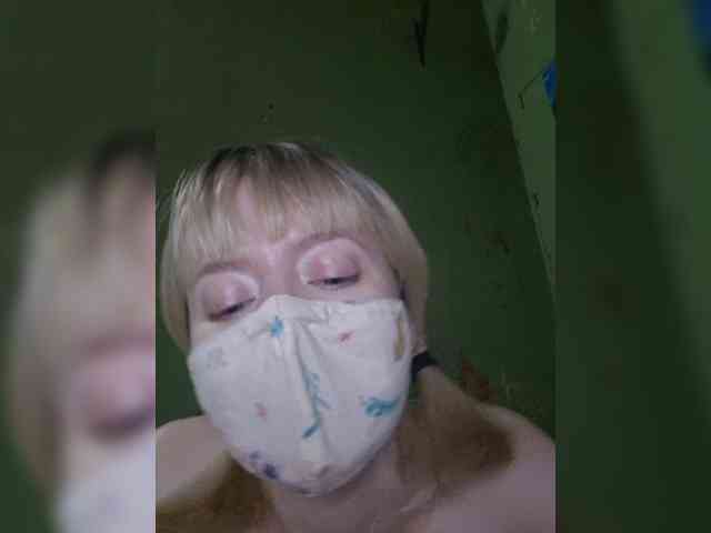 Bella-38 webcam