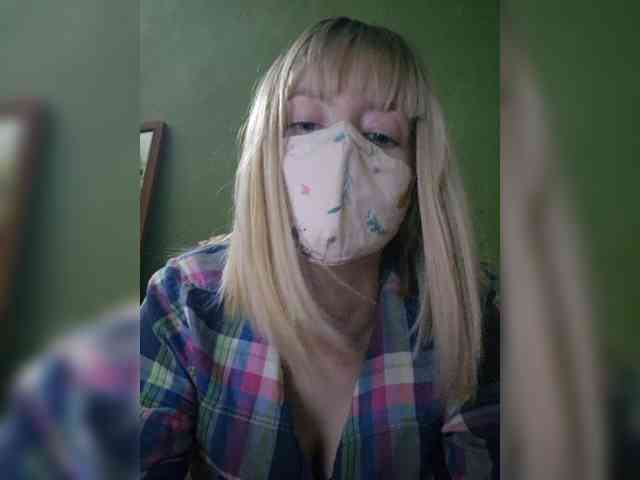 Bella-38 webcam