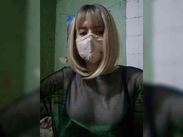Bella-38 webcam