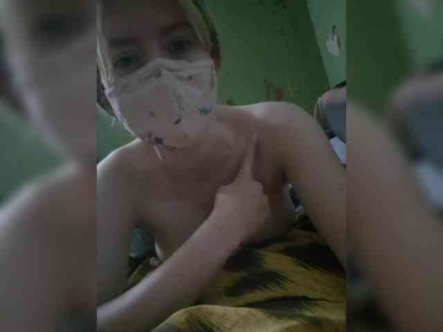 Bella-38 webcam