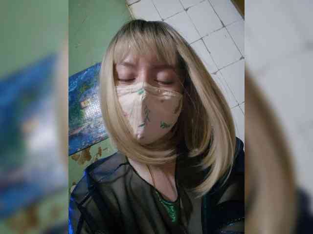 Bella-38 webcam