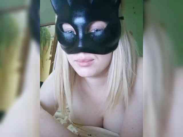 Bella-38 webcam