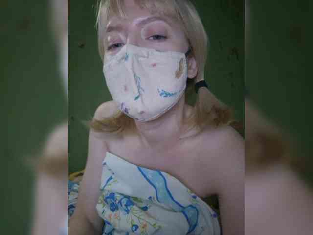 Bella-38 webcam