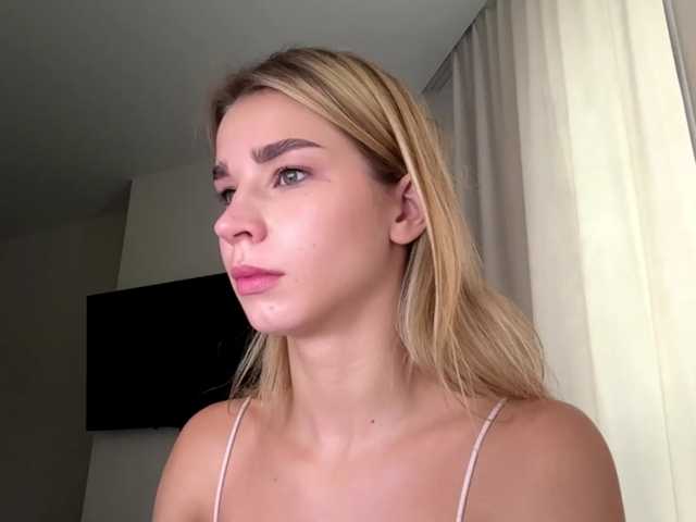 TracieSebron live cam on BongaCams