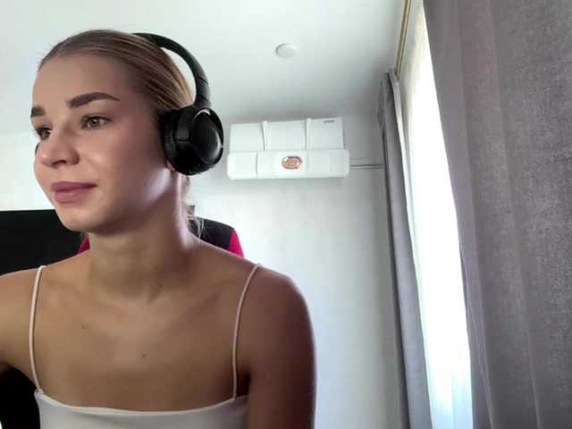 TracieSebron live cam on BongaCams