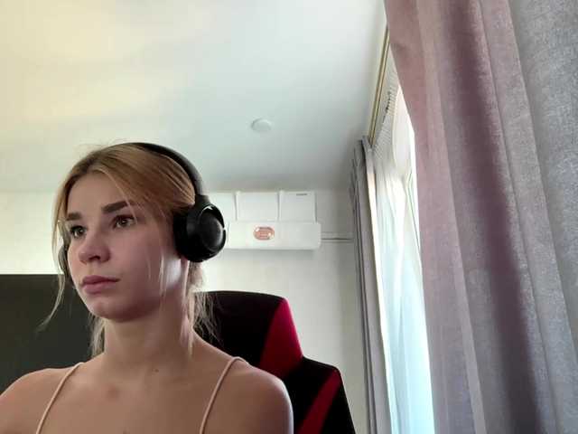 TracieSebron live cam on BongaCams
