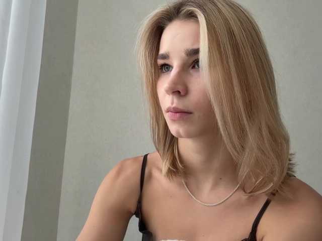 TracieSebron live cam on BongaCams
