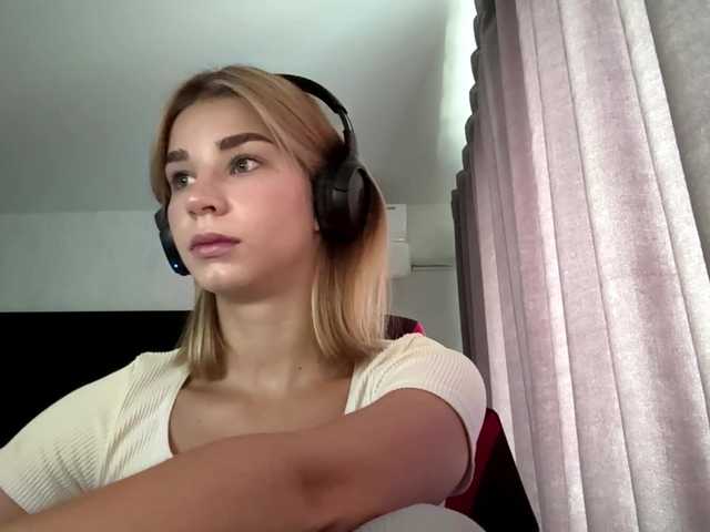 TracieSebron live cam on BongaCams