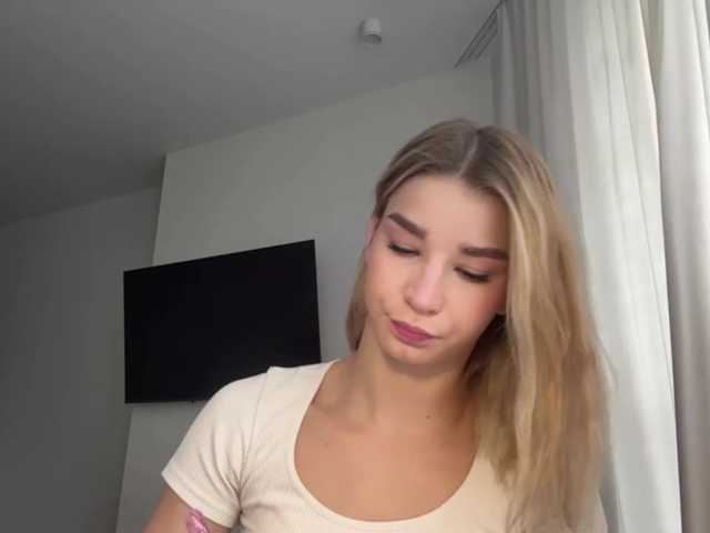 TracieSebron live cam on BongaCams