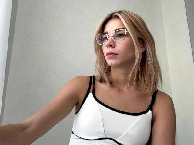 TracieSebron live cam on BongaCams