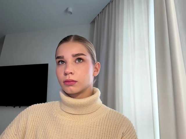 TracieSebron live cam on BongaCams