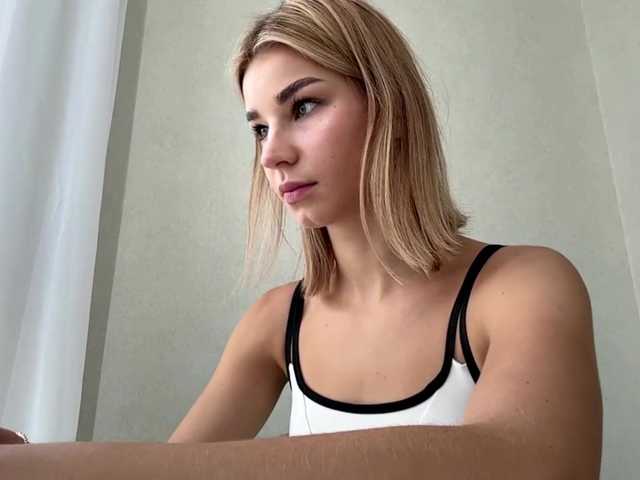 TracieSebron live cam on BongaCams