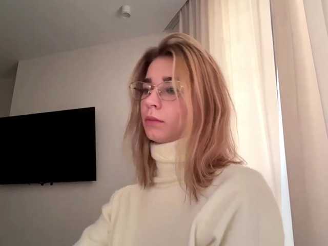 TracieSebron, live now on BongaCams