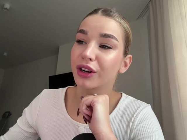 TracieSebron live cam on BongaCams