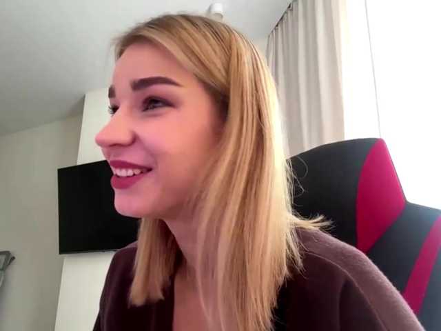 TracieSebron live cam on BongaCams