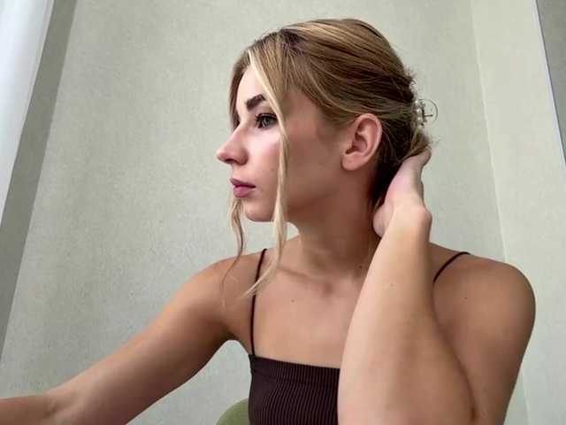 TracieSebron live cam on BongaCams