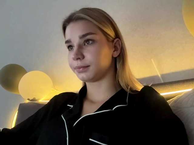 TracieSebron live cam on BongaCams