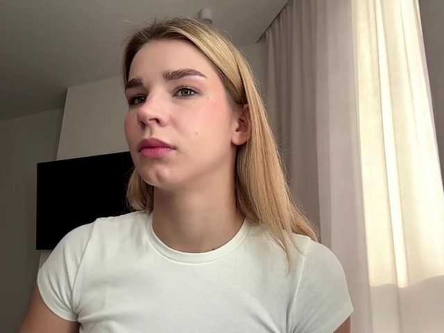 TracieSebron live cam on BongaCams
