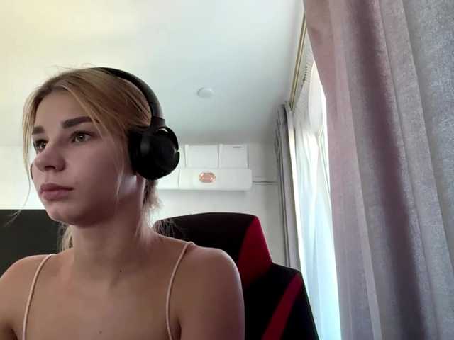 TracieSebron live cam on BongaCams