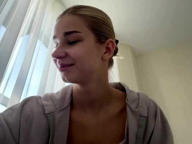 TracieSebron live cam on BongaCams