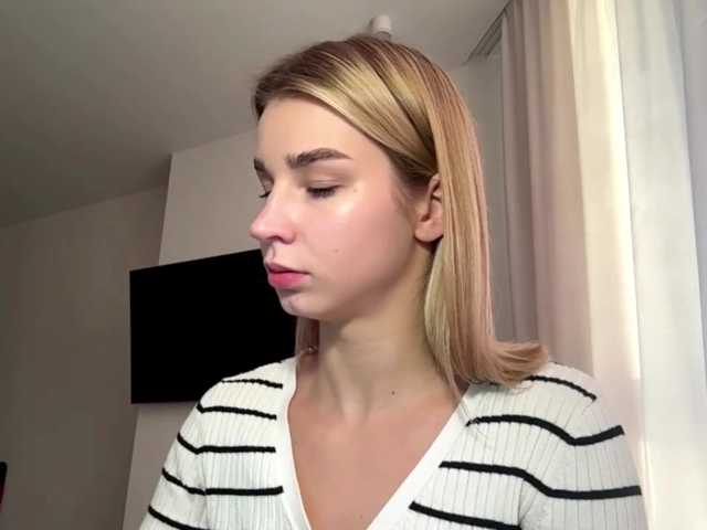 TracieSebron live cam on BongaCams
