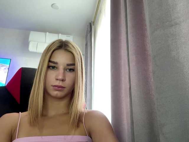 TracieSebron live cam on BongaCams