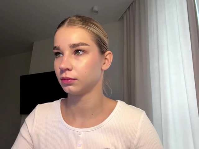 TracieSebron live cam on BongaCams