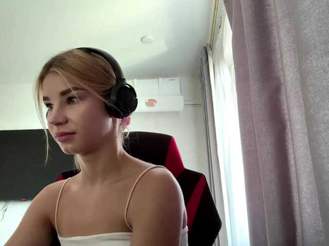 TracieSebron live cam on BongaCams