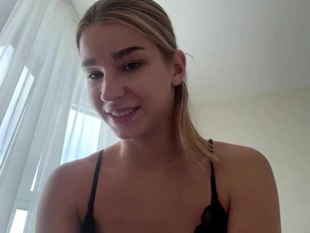 TracieSebron live cam on BongaCams