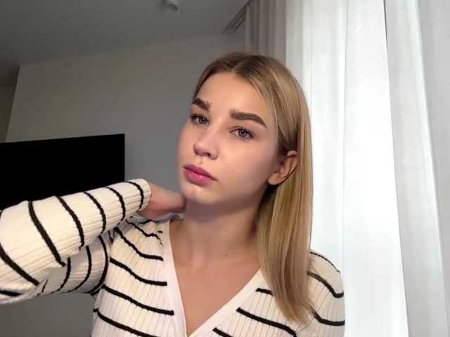 TracieSebron, live now on BongaCams