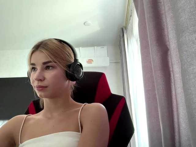 TracieSebron live cam on BongaCams