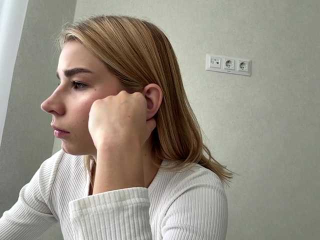 TracieSebron live cam on BongaCams
