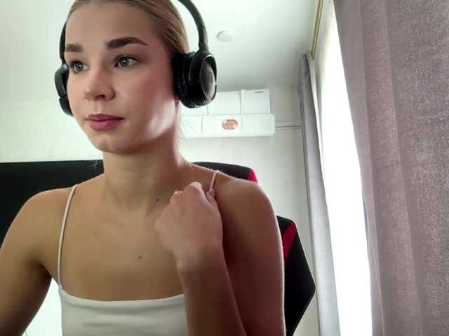 TracieSebron live cam on BongaCams