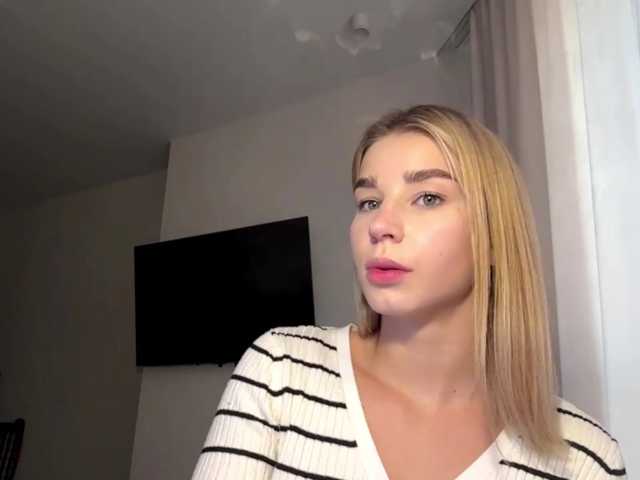 TracieSebron, live now on BongaCams