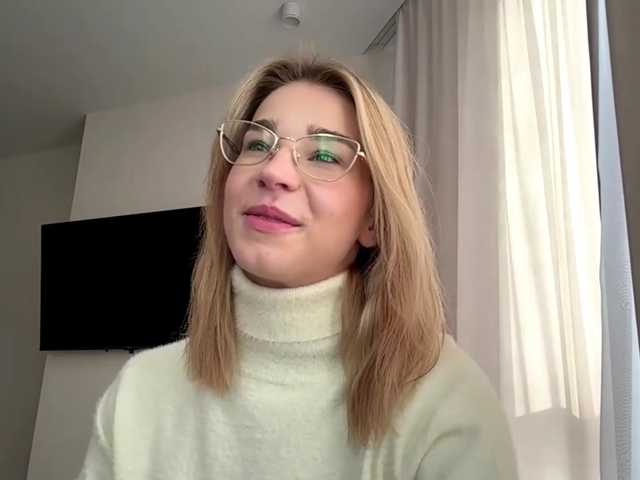 TracieSebron live cam on BongaCams