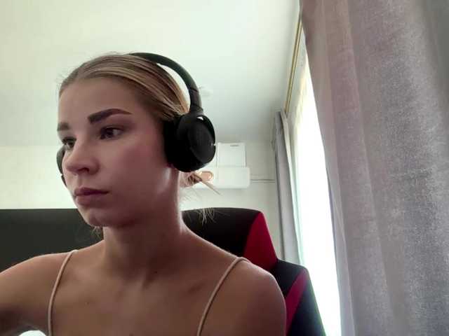 TracieSebron live cam on BongaCams
