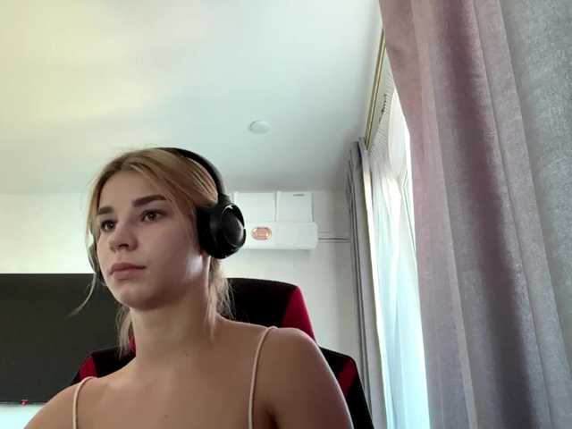 TracieSebron live cam on BongaCams