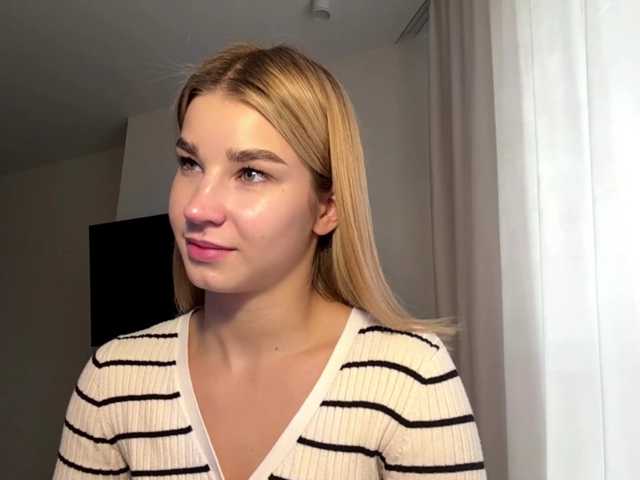 TracieSebron live cam on BongaCams