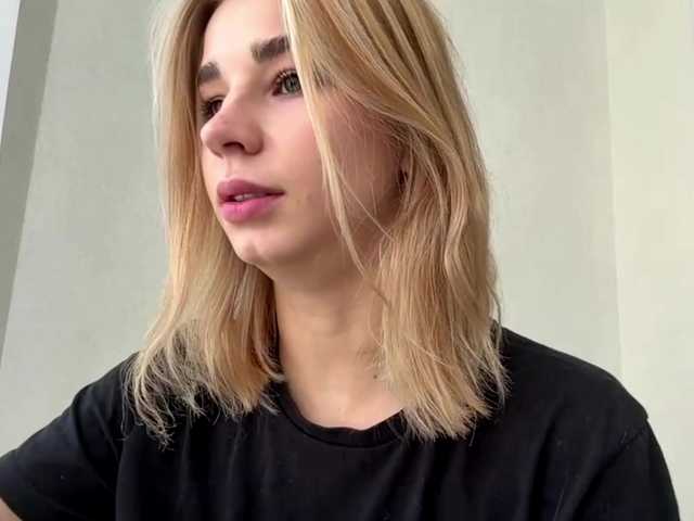 TracieSebron live cam on BongaCams