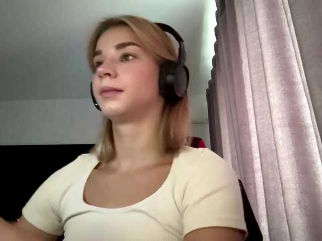 TracieSebron live cam on BongaCams