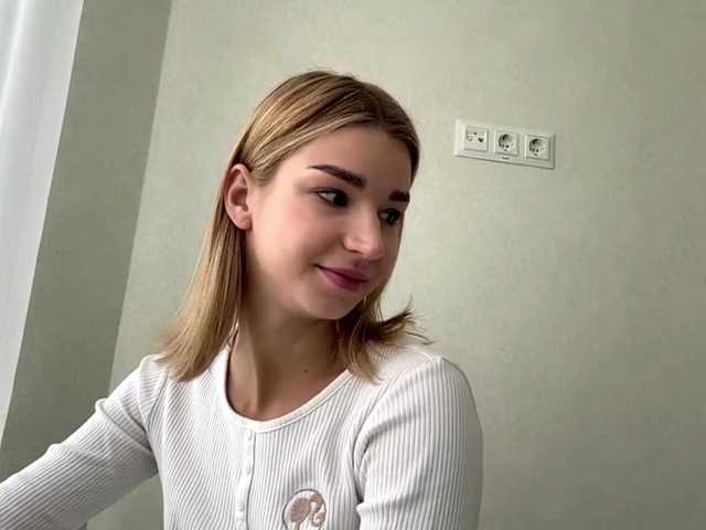 TracieSebron live cam on BongaCams