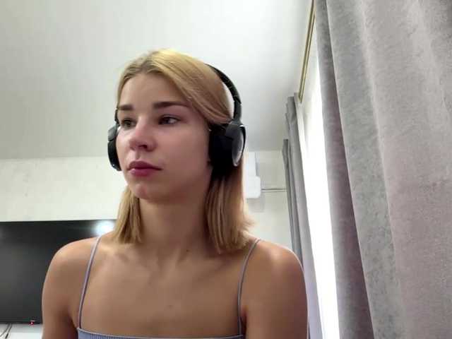 TracieSebron live webcam show