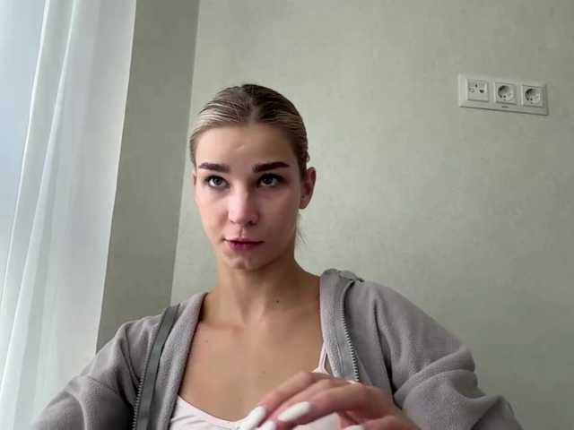 TracieSebron live cam on BongaCams